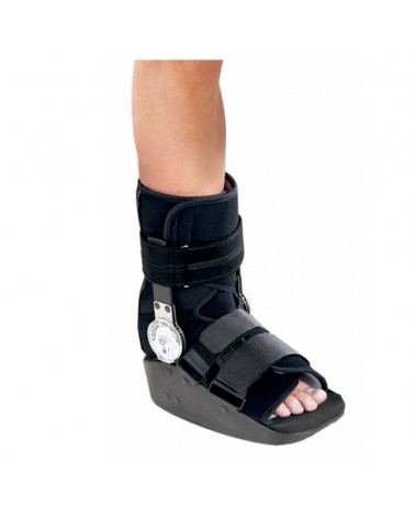 Bota Walker Articulada MaxTrax Rom Ankle Corta